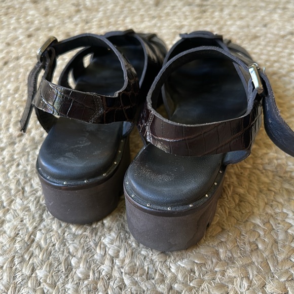 Freda Salvador AUSTIN Fisherman Sandals in Espresso size 7 - Picture 4 of 6